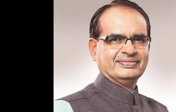 मध्यप्रदेश : सभी गरीबों के घर बन जाये तो मेरा मुख्यमंत्...