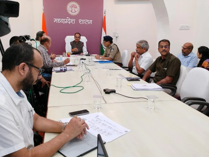 मध्यप्रदेश : ड्रग्स और नशे के अवैध व्यापार को ध्वस्त करना हमारा कर्त्तव्य भी और ... मध्यप्रदेश : ड्रग्स और नशे के अवैध व्यापार को ध्वस्त करना हमारा कर्त्तव्य भी और ...