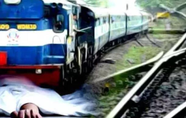 Reel के चक्कर में गई Life : रेल की पटरियों पर बना रहे थ...