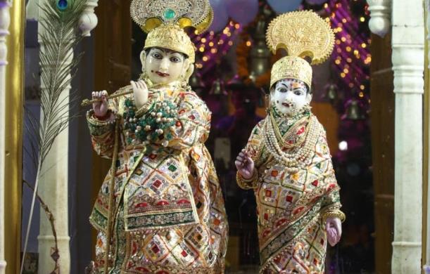 Gwalior : जन्माष्टमी पर 110 करोड़ के जेवरात धारण करेंगे राधा-श्याम, 200 ...